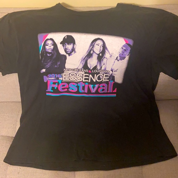 2016 NEW ORLEANS ESSENCE FESTIVAL TEE! 🎺🎶♥️ - Picture 1 of 5